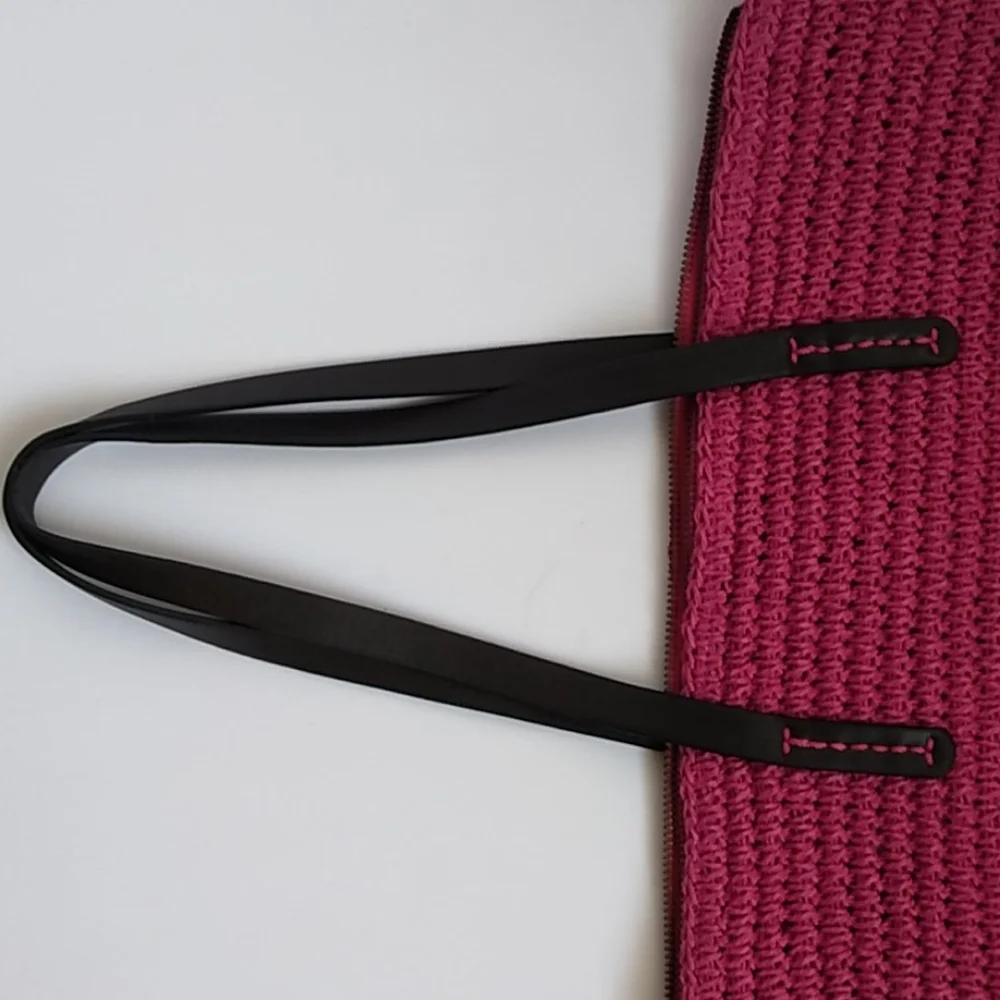 Gap pink‎ and orange crocheted bag
